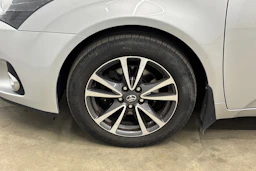 hopea Toyota Avensis 2014 kuva 33.