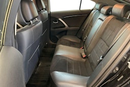 Musta Toyota AVENSIS 2014 kuva 10.