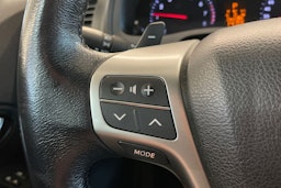 Musta Toyota AVENSIS 2014 kuva 15.