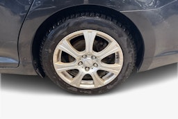 Musta Toyota AVENSIS 2014 kuva 9.