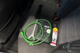 Musta Toyota AVENSIS 2014 kuva 13.