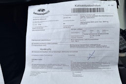 Musta Toyota AVENSIS 2014 kuva 28.