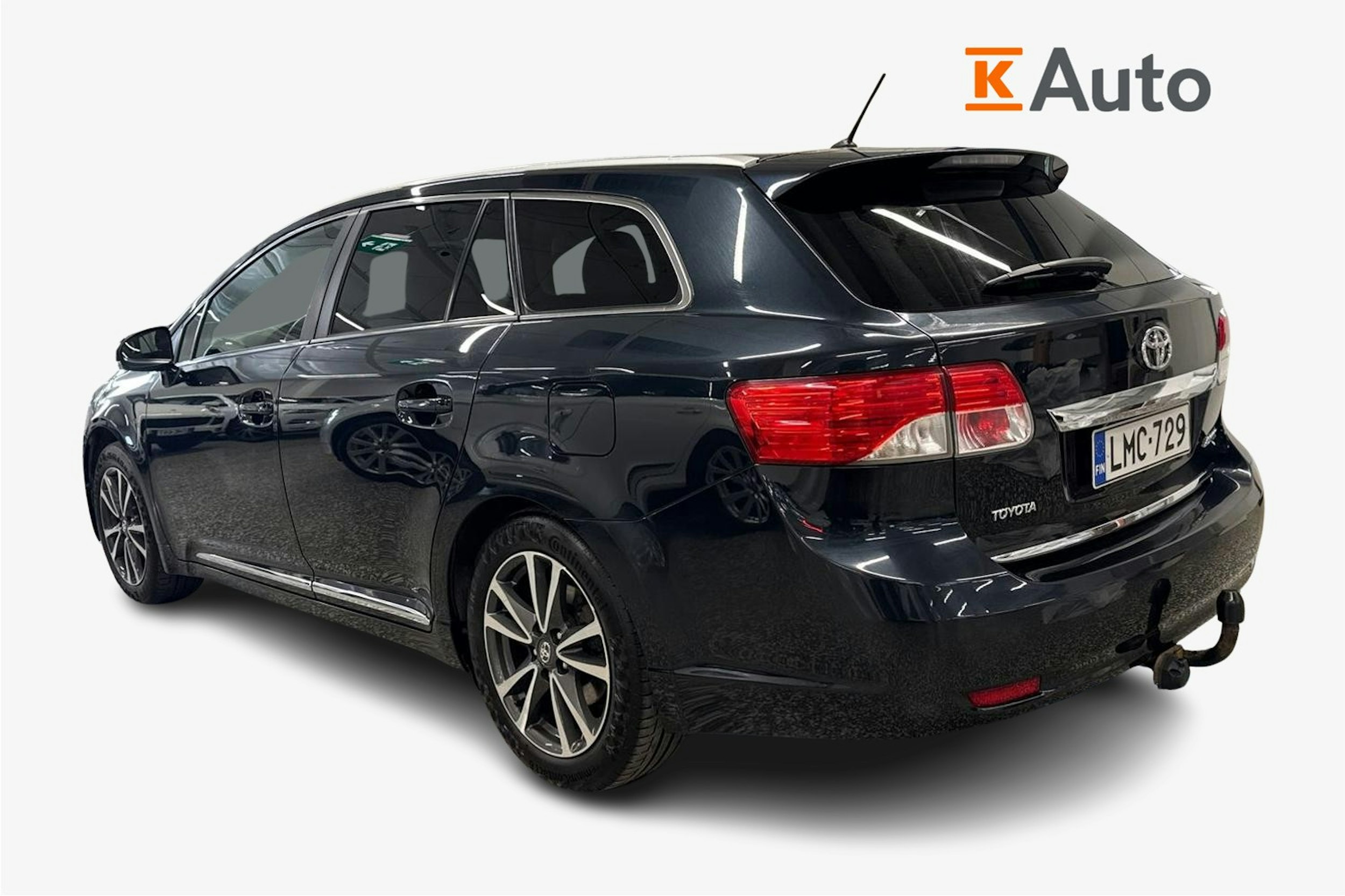 met. harmaa Toyota Avensis 2014 kuva 2.