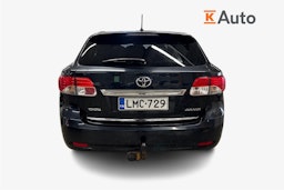 met. harmaa Toyota Avensis 2014 kuva 3.