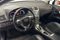 met. harmaa Toyota Avensis 2014 kuva 7.