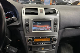 hopea Toyota Avensis 2015 kuva 17.