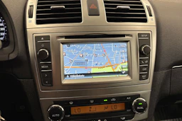 ruskea (beige) Toyota Avensis 2015 kuva 13.