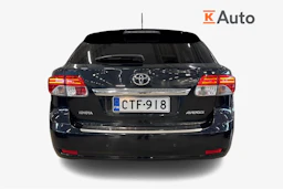 harmaa Toyota Avensis 2015 kuva 3.