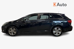 harmaa Toyota Avensis 2015 kuva 5.