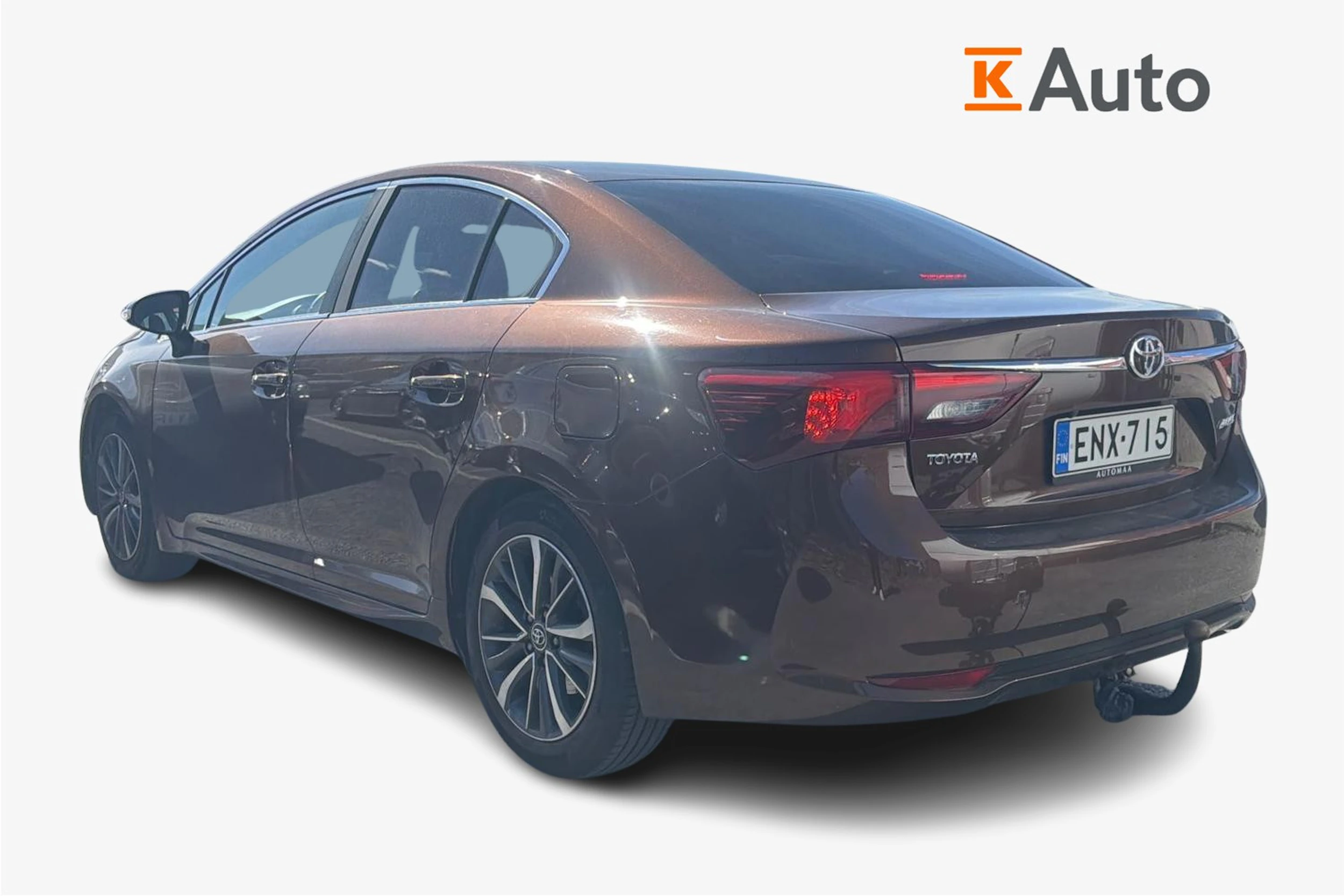ruskea Toyota AVENSIS 2015 kuva 2.