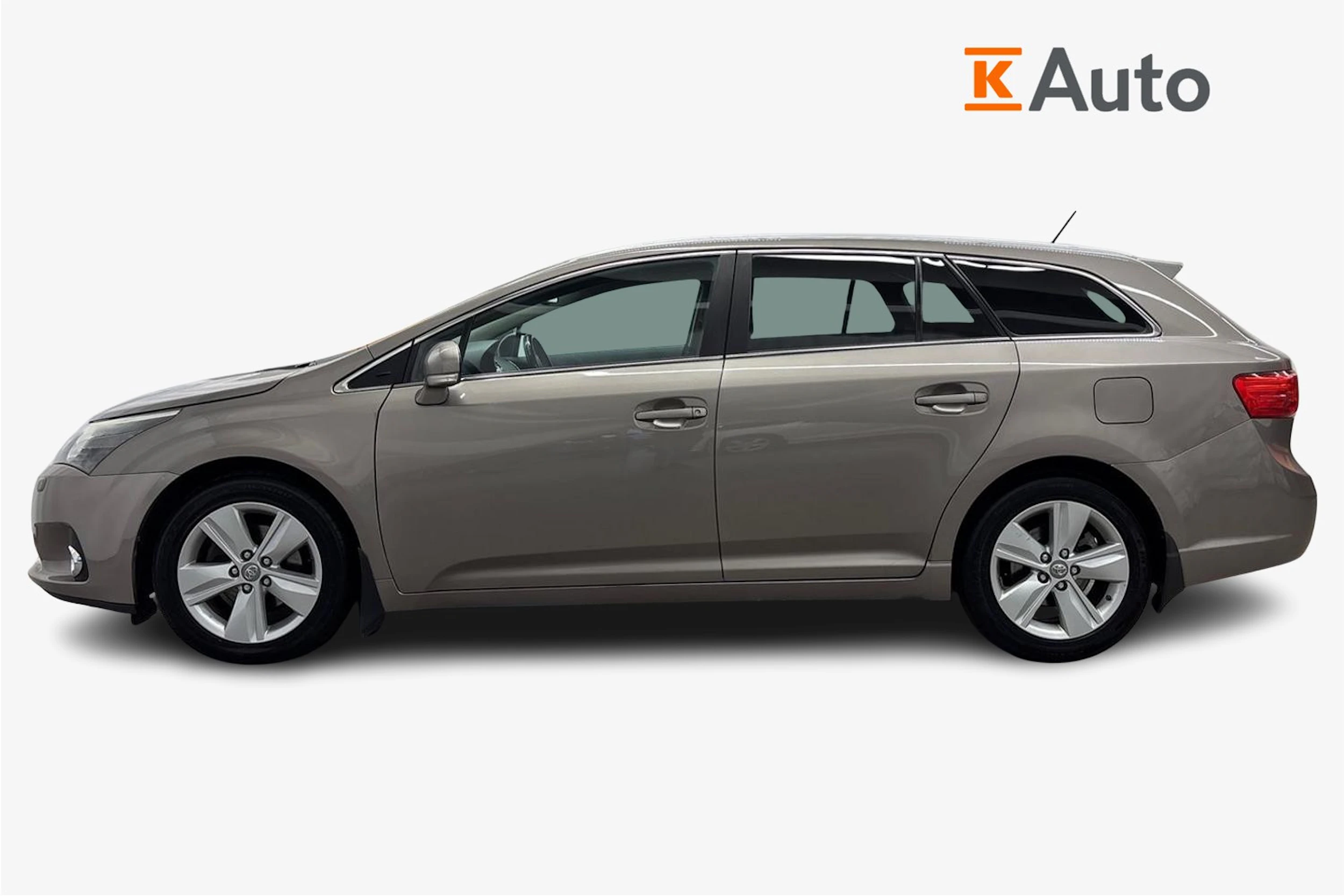 Toyota Avensis 2015, kuva 5/20