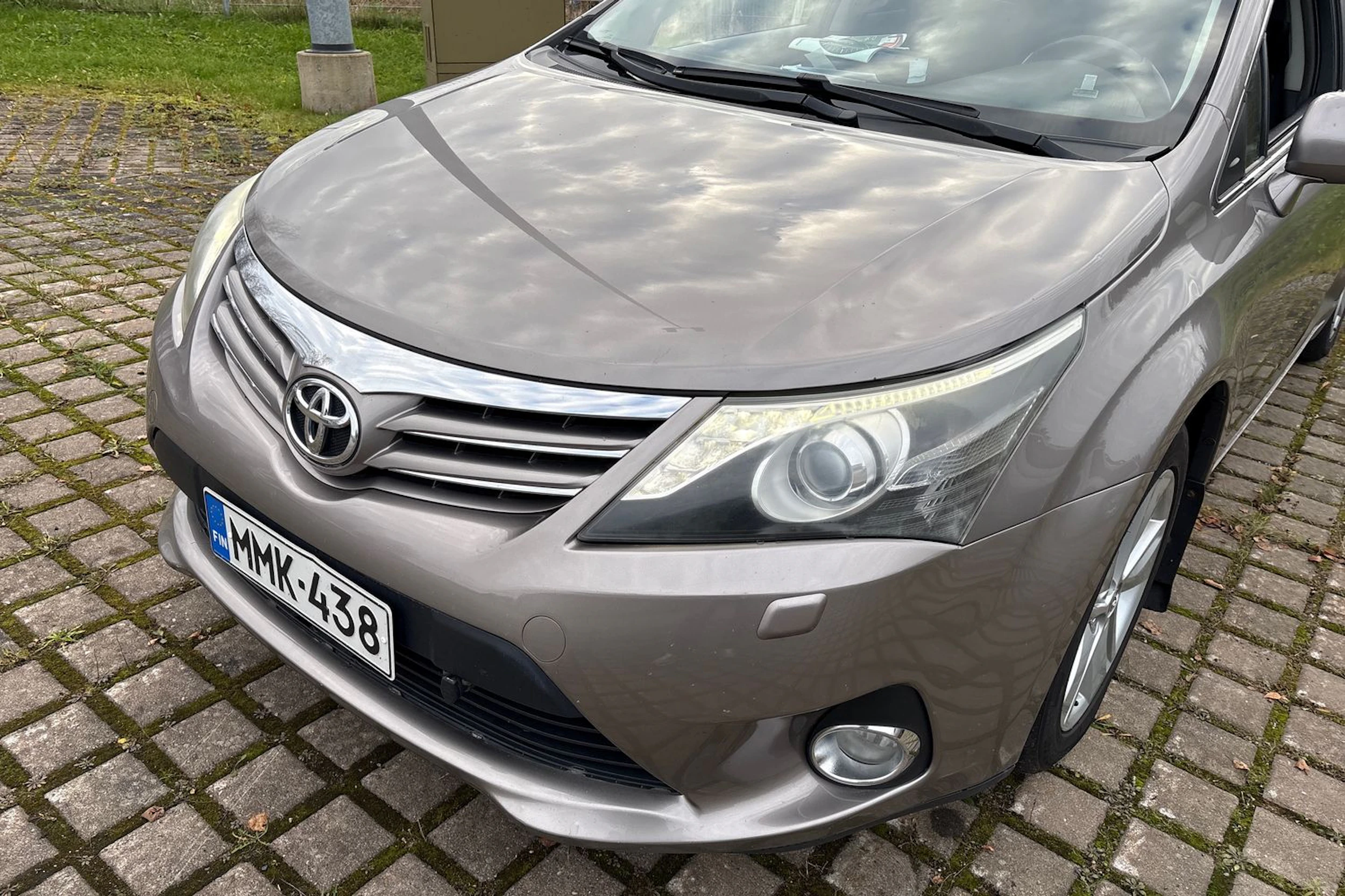 ruskea (beige) Toyota Avensis 2015 kuva 25.
