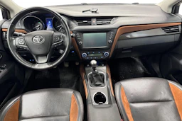 Harmaa Toyota AVENSIS 2015 kuva 7.