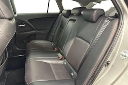 Harmaa Toyota AVENSIS 2015 kuva 8.