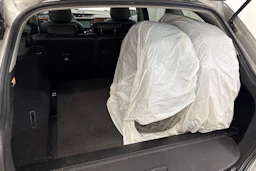 Harmaa Toyota AVENSIS 2015 kuva 11.