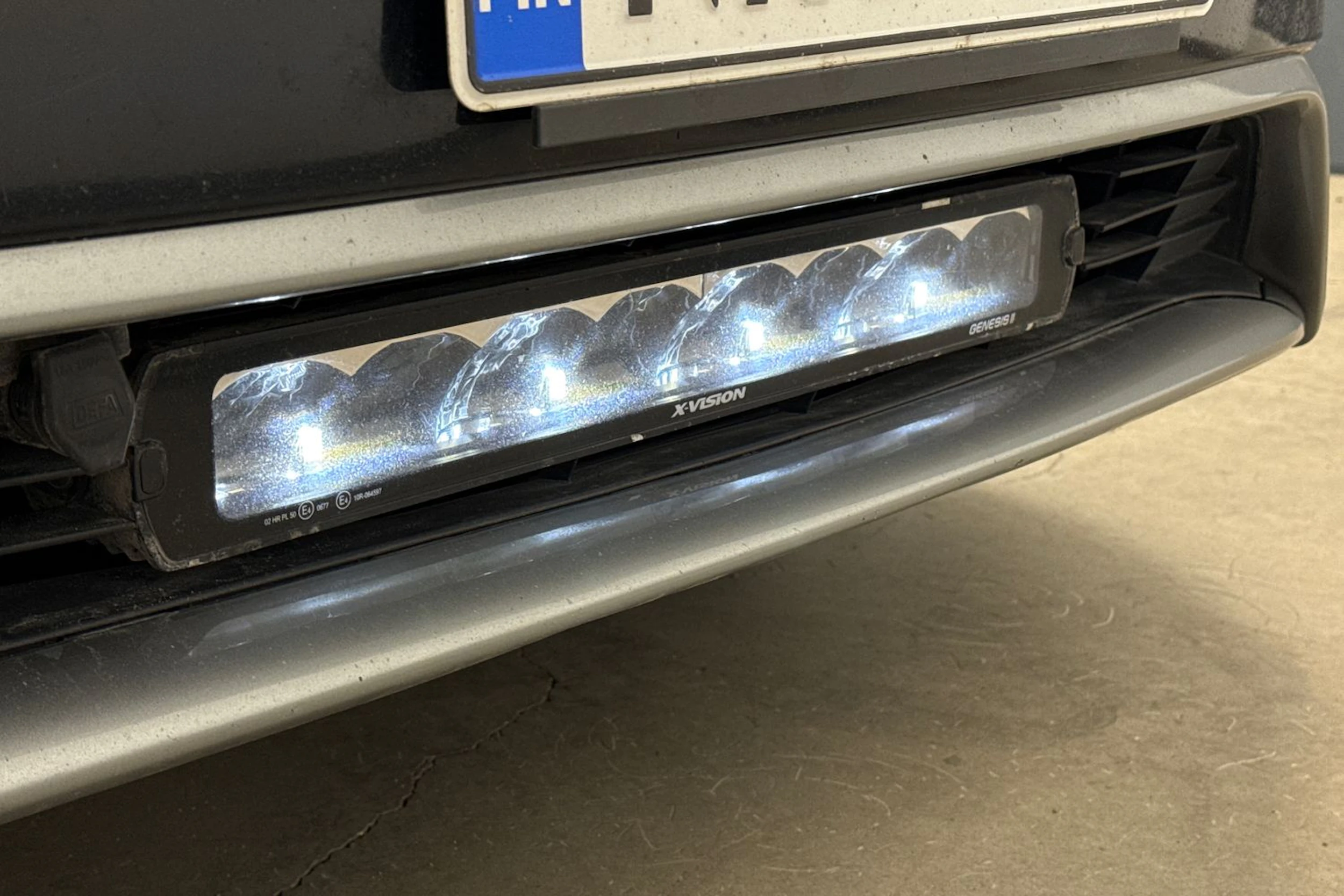 Harmaa Toyota AVENSIS 2015 kuva 14.