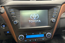 Harmaa Toyota AVENSIS 2015 kuva 23.