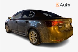 harmaa Toyota Avensis 2015 kuva 2.