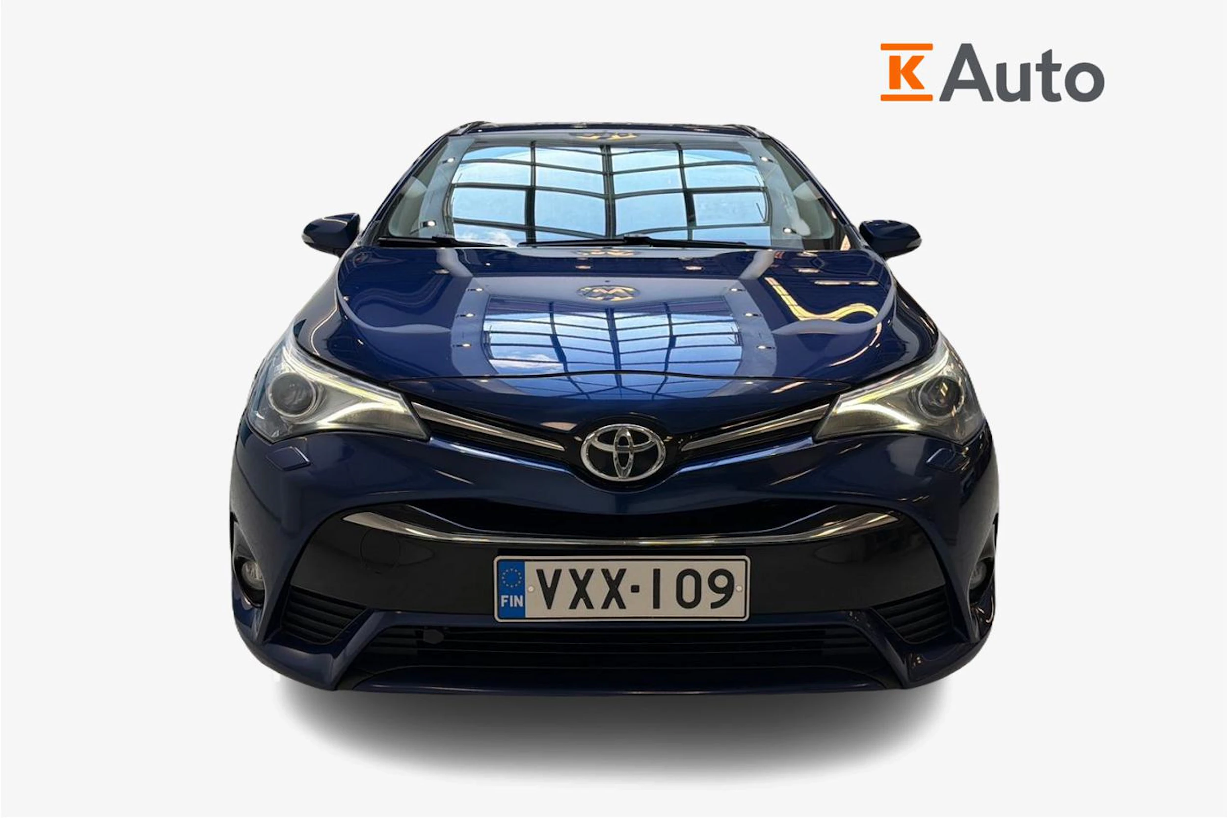 sininen Toyota Avensis 2015 kuva 4.