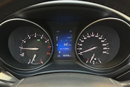 sininen Toyota Avensis 2015 kuva 12.