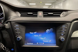 ruskea (beige) Toyota Avensis 2016 kuva 15.