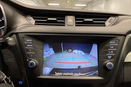 ruskea (beige) Toyota Avensis 2016 kuva 17.