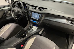 ruskea (beige) Toyota Avensis 2016 kuva 26.