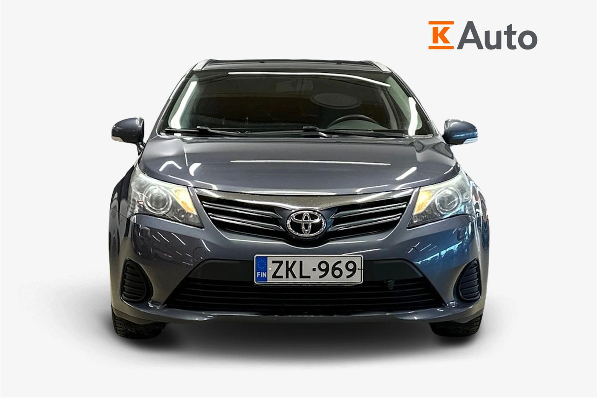 sininen Toyota Avensis 2015 kuva 4.