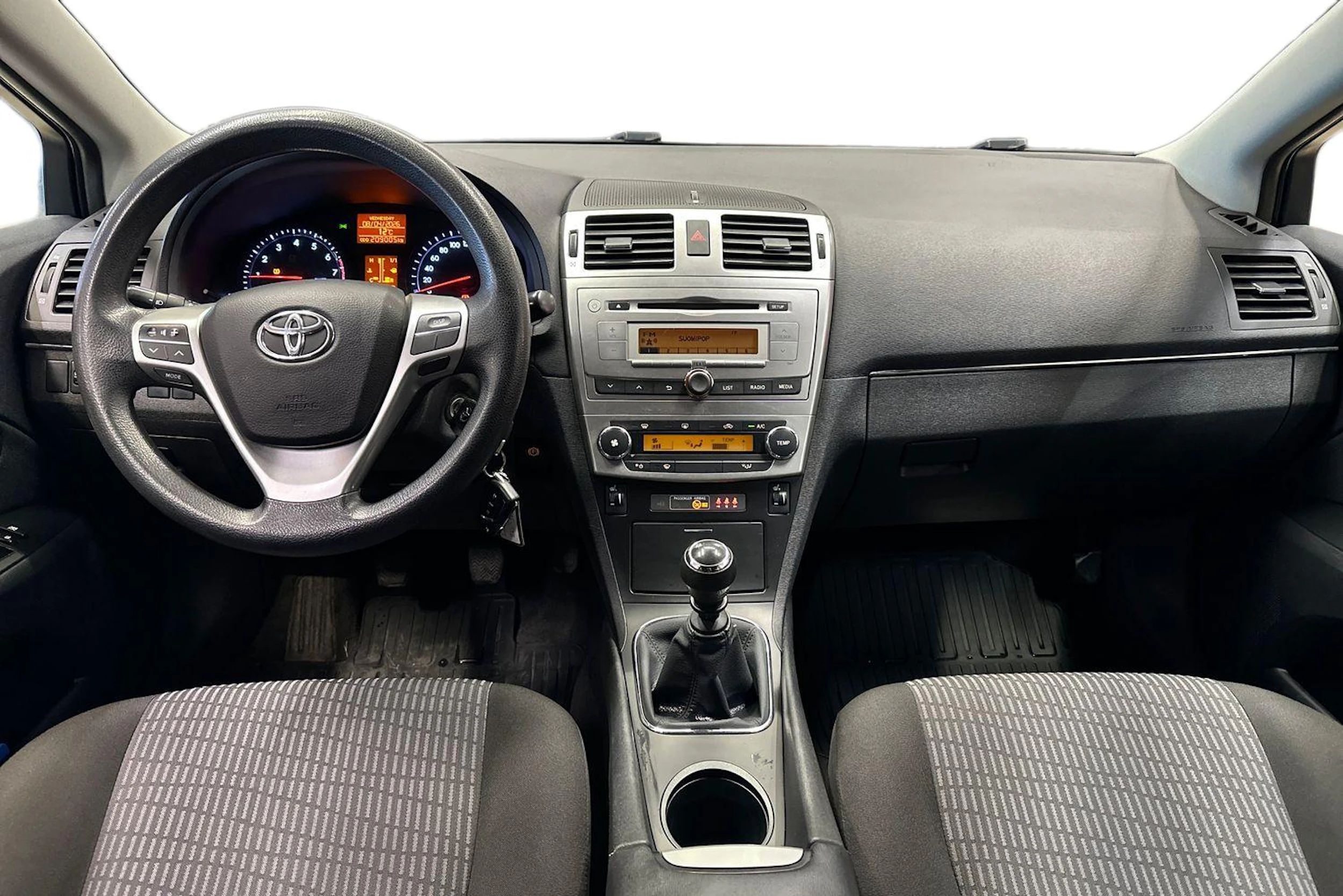 sininen Toyota Avensis 2015 kuva 7.
