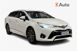 valkoinen Toyota Avensis 2016 kuva 1.