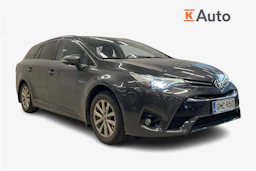 Harmaa Toyota AVENSIS 2016 kuva 1.