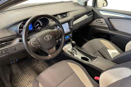 Harmaa Toyota AVENSIS 2016 kuva 3.