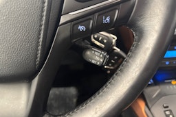 ruskea (beige) Toyota Avensis 2016 kuva 18.