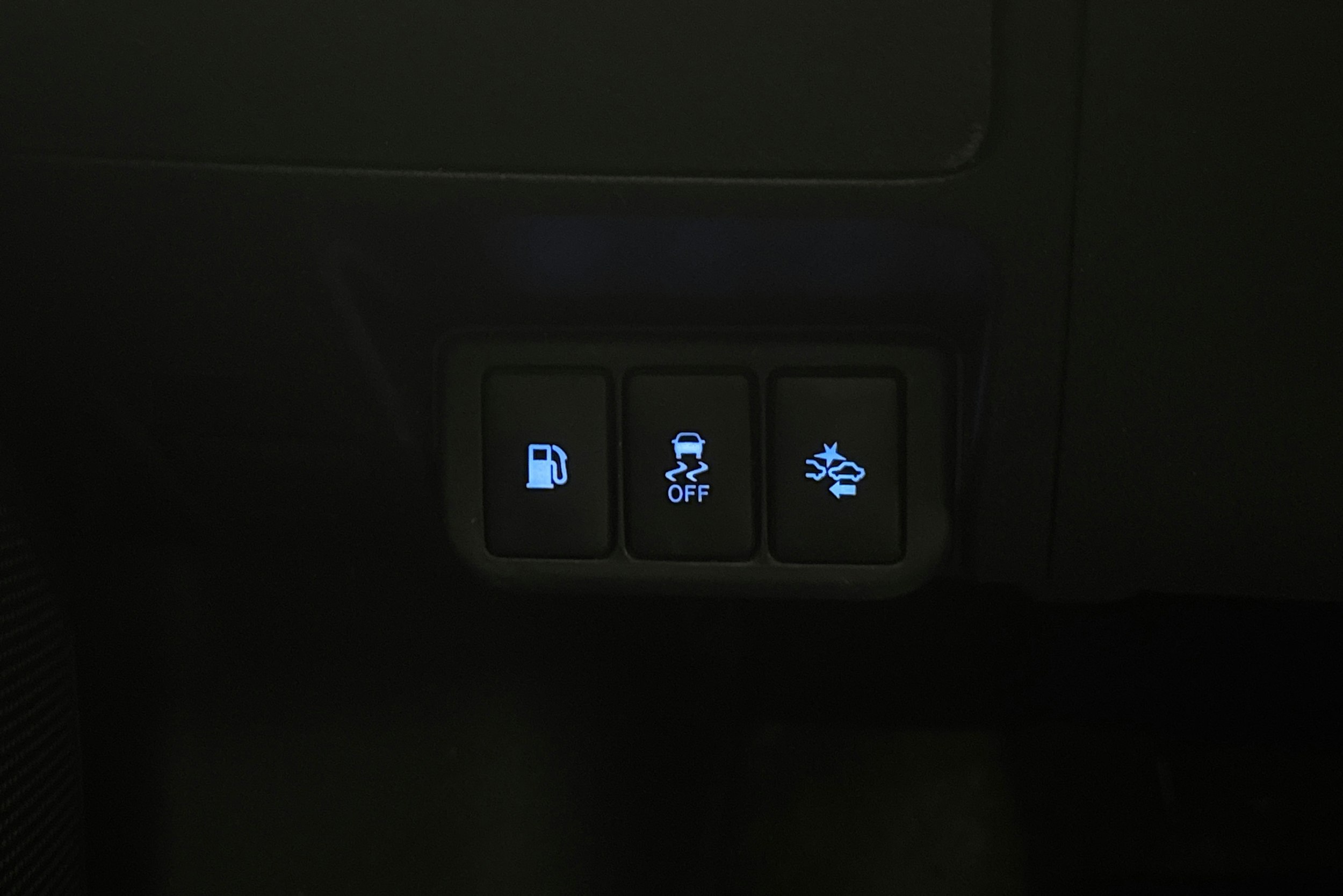 ruskea (beige) Toyota Avensis 2016 kuva 22.