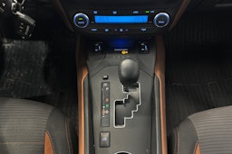 ruskea (beige) Toyota Avensis 2016 kuva 25.