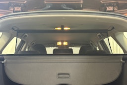 ruskea (beige) Toyota Avensis 2016 kuva 31.