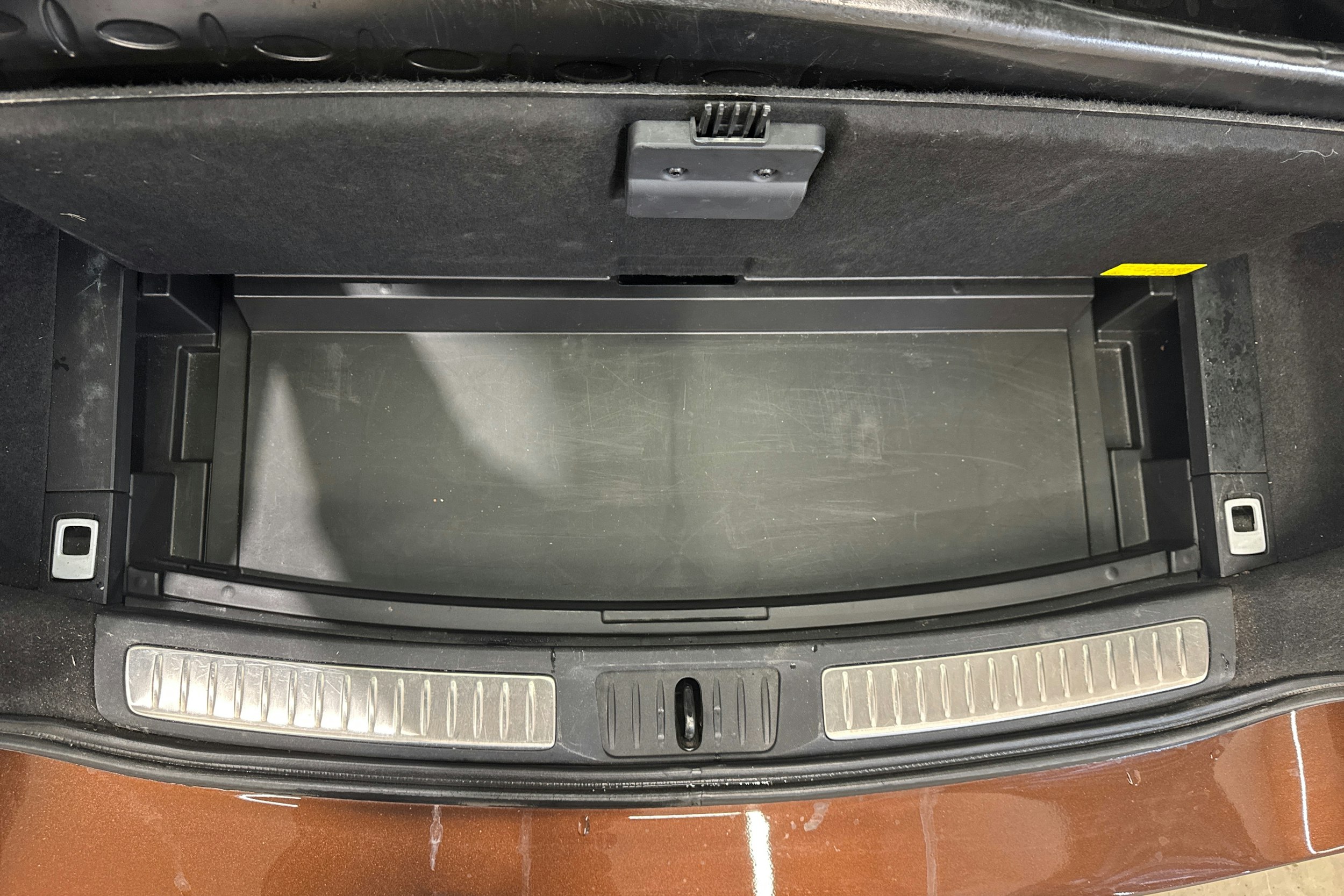 ruskea (beige) Toyota Avensis 2016 kuva 32.