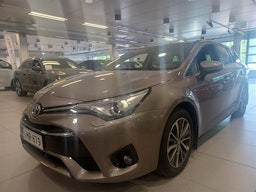 Ruskea (beige) Toyota AVENSIS 2016 kuva 1.