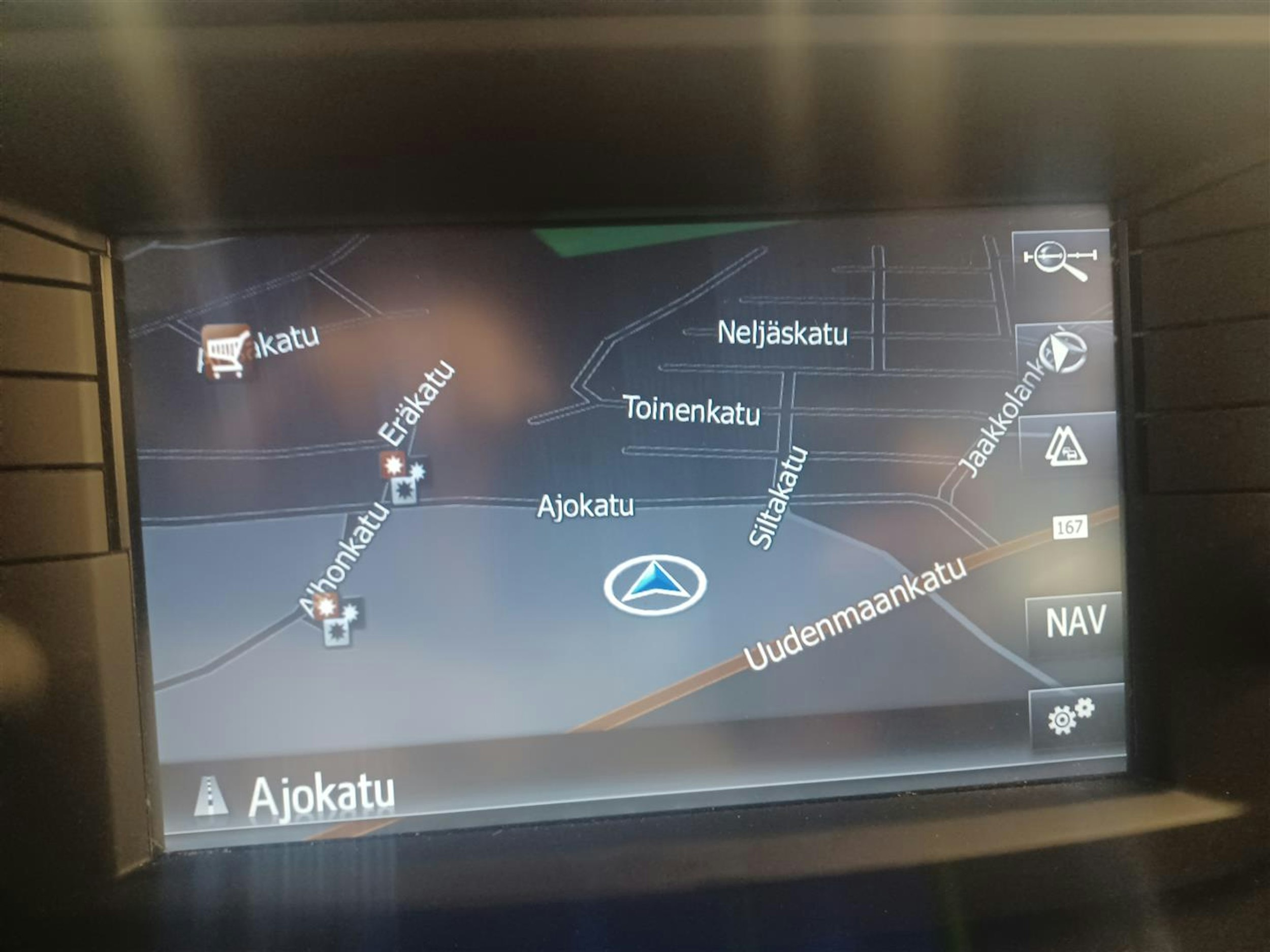 Ruskea (beige) Toyota AVENSIS 2016 kuva 4.