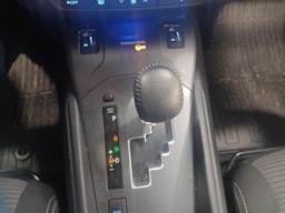 Ruskea (beige) Toyota AVENSIS 2016 kuva 6.