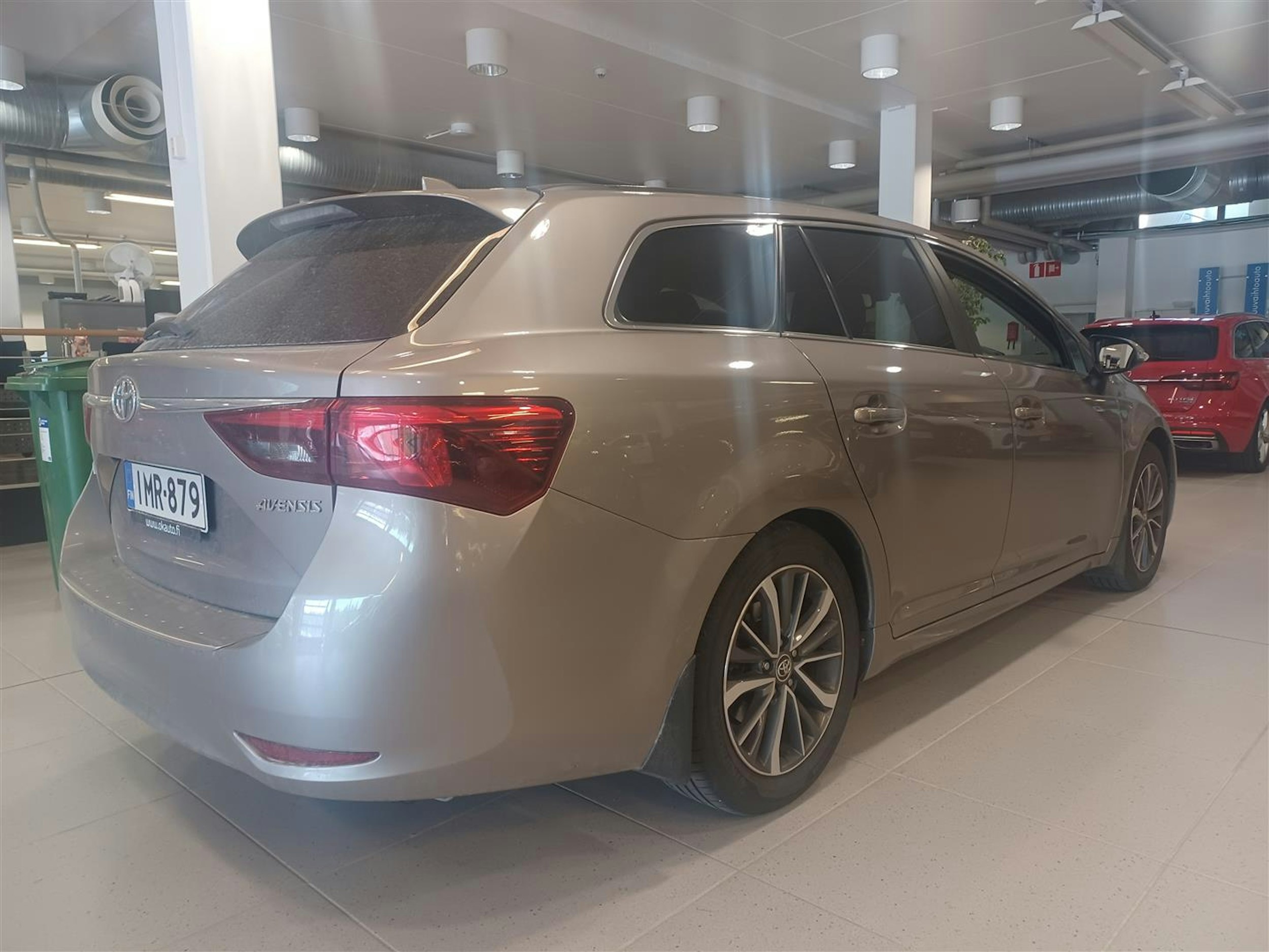 Ruskea (beige) Toyota AVENSIS 2016 kuva 8.