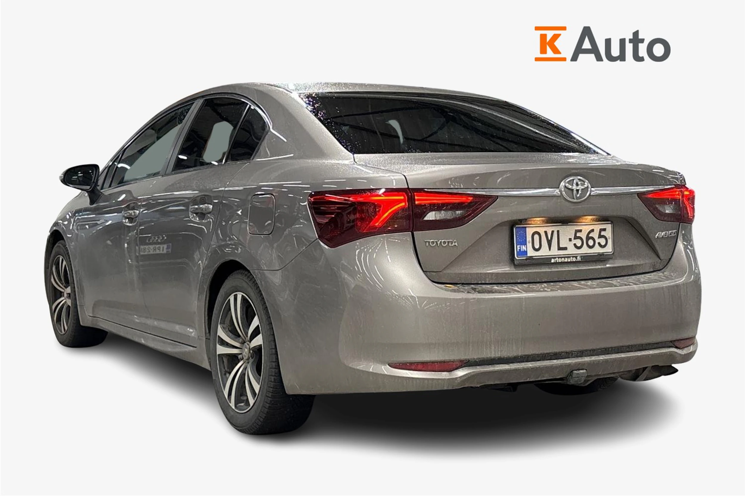 ruskea (beige) Toyota Avensis 2016 kuva 2.