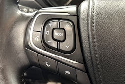 ruskea (beige) Toyota Avensis 2016 kuva 16.