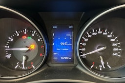 ruskea (beige) Toyota Avensis 2016 kuva 21.