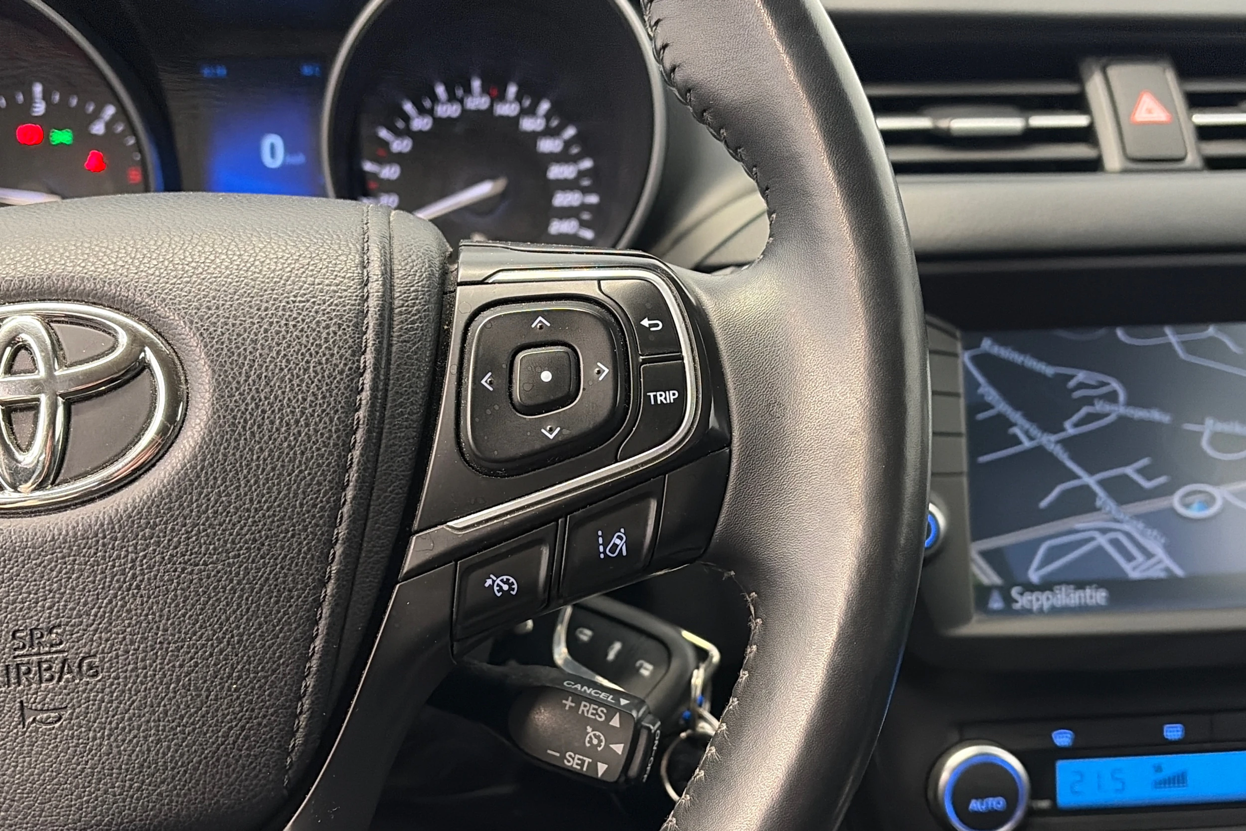 hopea Toyota Avensis 2016 kuva 15.