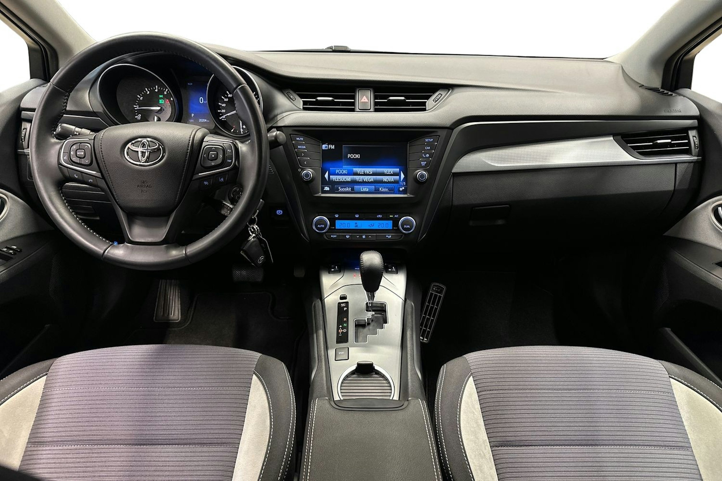 hopea Toyota Avensis 2016 kuva 11.