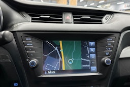 hopea Toyota Avensis 2016 kuva 19.