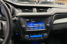 hopea Toyota Avensis 2016 kuva 21.