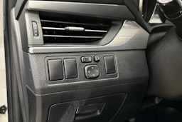 hopea Toyota Avensis 2016 kuva 29.