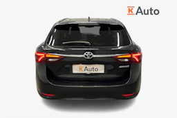 musta Toyota Avensis 2017 kuva 4.